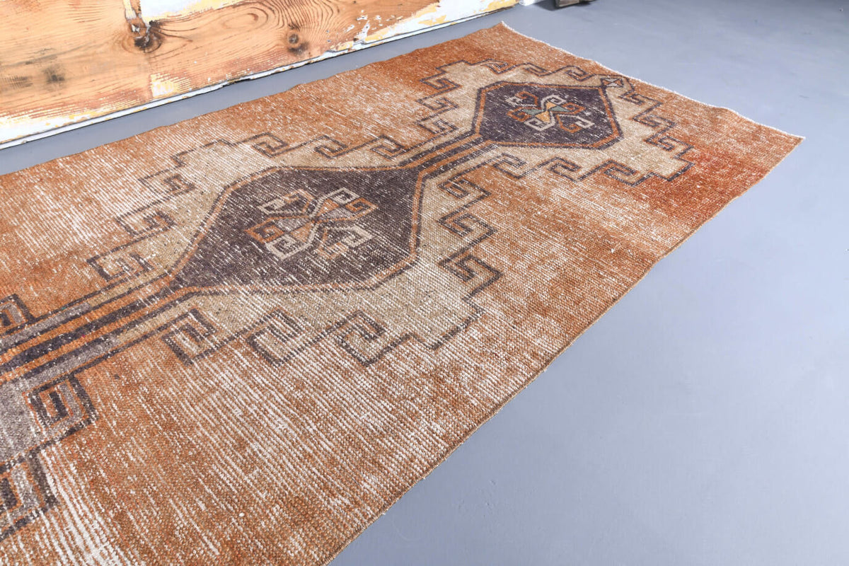 El yapımı vintage yolluk 94x351 cm geometrik desenli yün - kenar ve saçak detayı