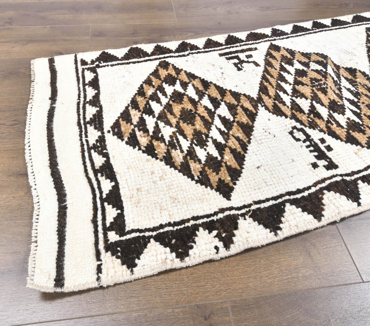El yapımı vintage yolluk 74x371 cm i̇kat desenli yün - üstten görünüm
