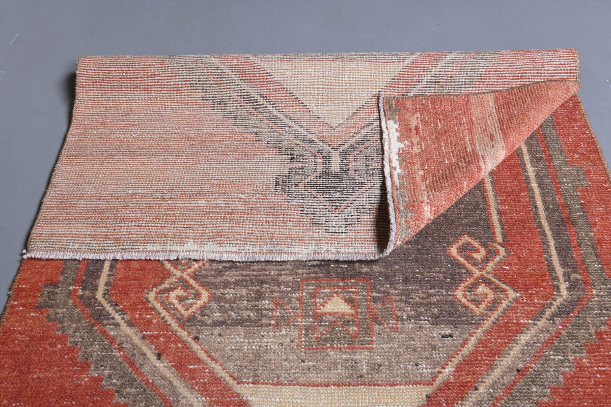 El yapımı vintage yolluk 89x363 cm geometrik desenli yün - mekan görünümü