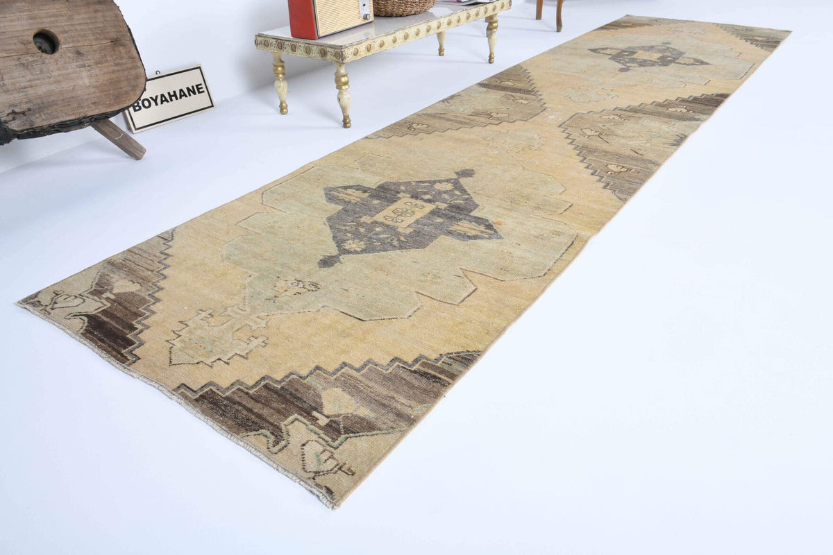 El yapımı vintage yolluk 91x351 cm oryantal desenli yün - yakın çekim doku detayı