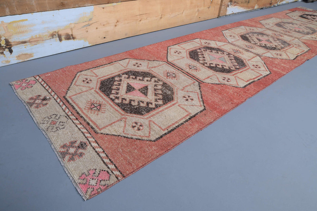 El yapımı vintage yolluk 79x353 cm geometrik desenli yün - yakın çekim doku detayı