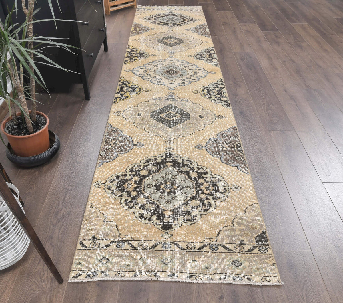 Vintage Oushak Runner Rug - 24319