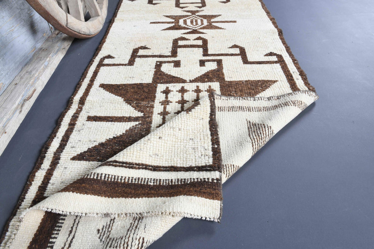 El yapımı vintage yolluk 102x351 cm tribal desenli yün - farklı açıdan görünüm