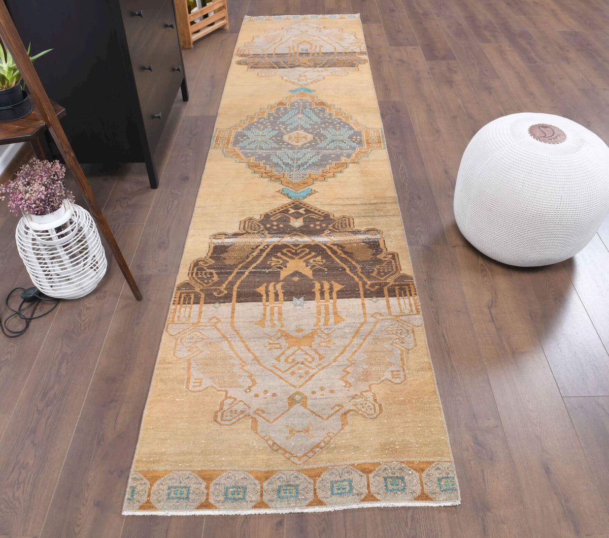 El yapımı vintage yolluk 81x353 cm tribal desenli yün - açık alan görünümü