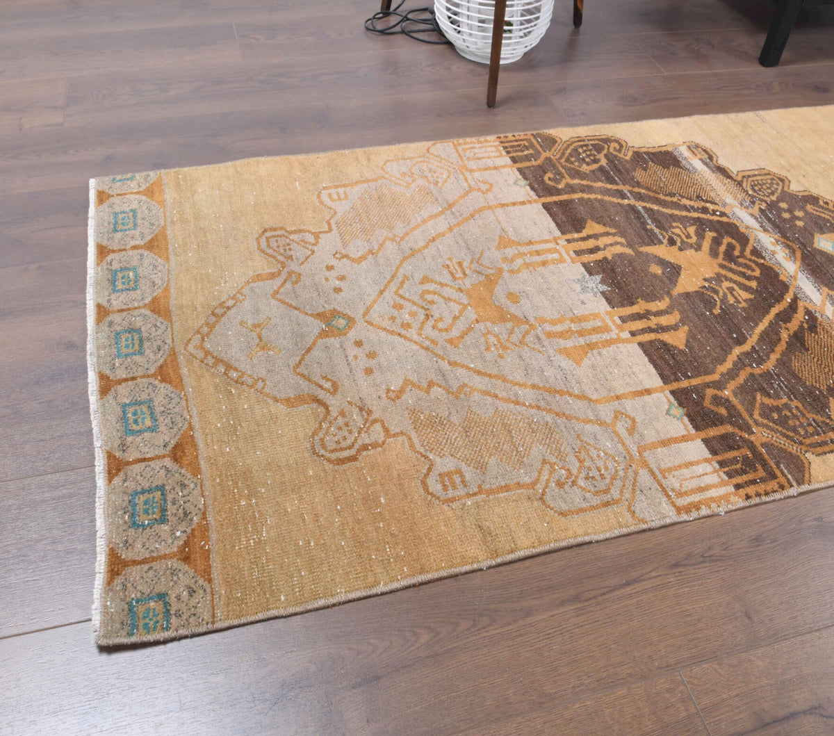 El yapımı vintage yolluk 81x353 cm tribal desenli yün - yakın çekim doku detayı