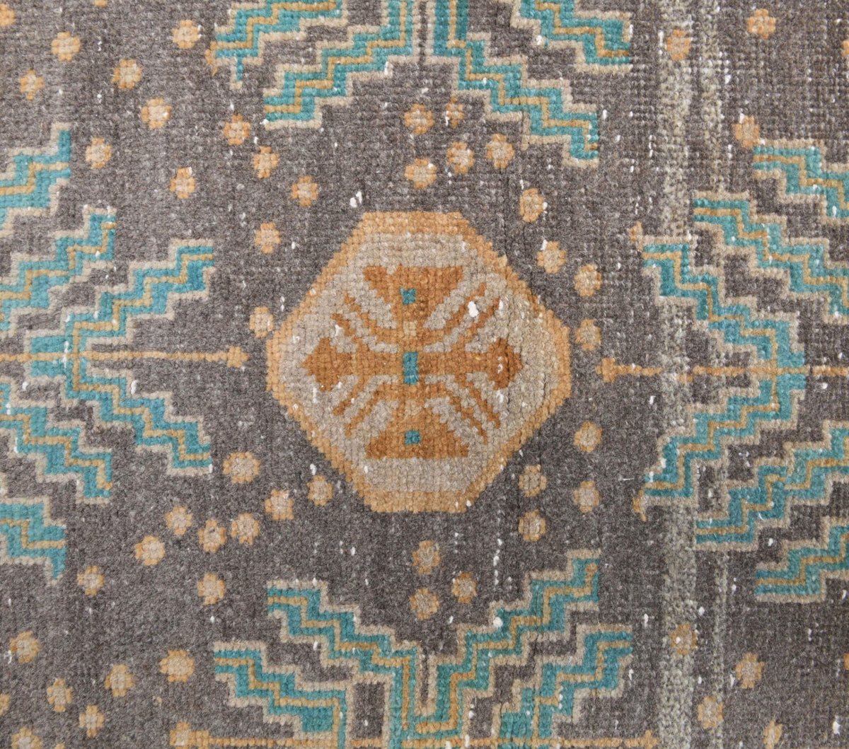 El yapımı vintage yolluk 81x353 cm tribal desenli yün - mekan görünümü