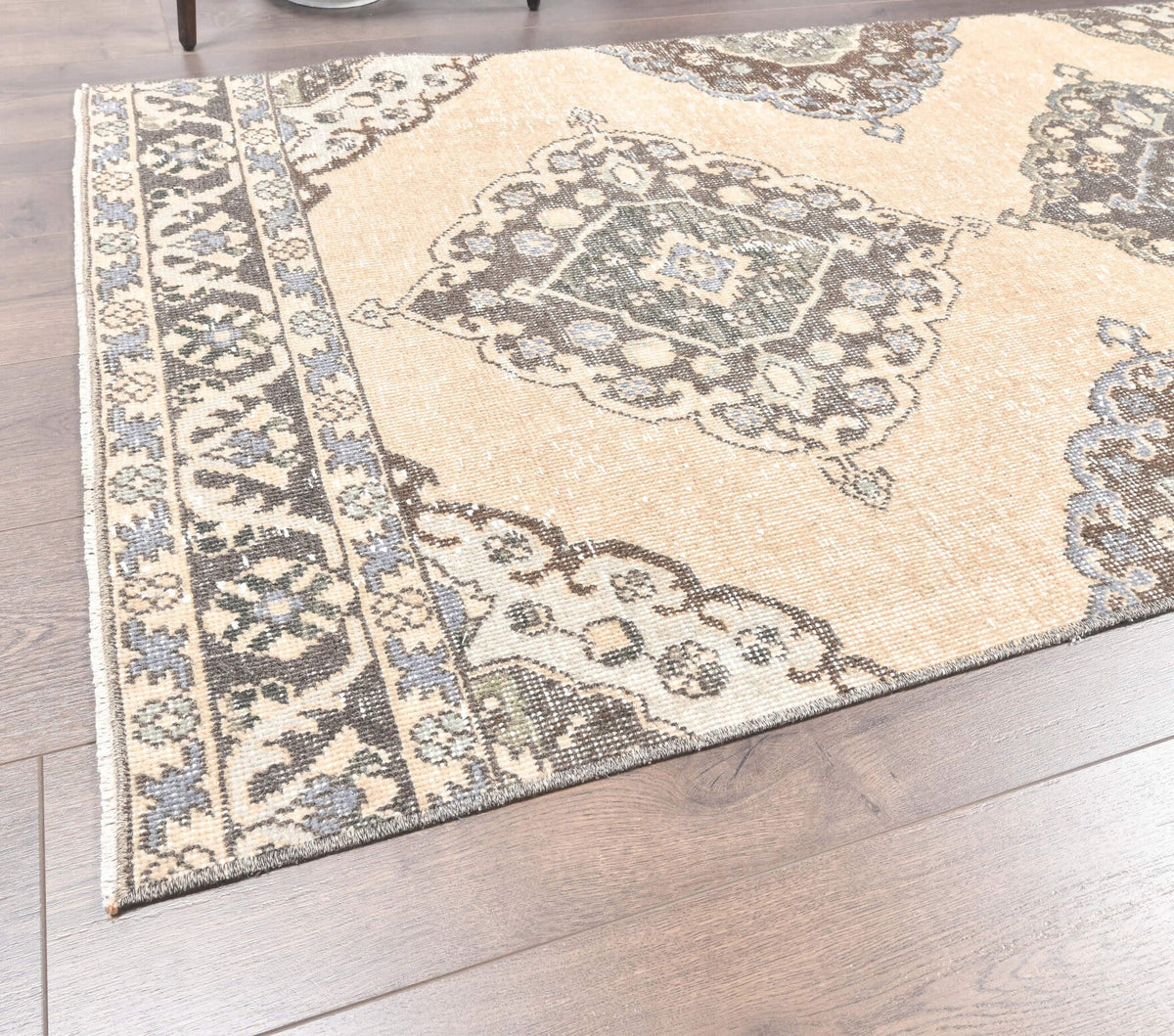 El yapımı vintage yolluk 97x381 cm geometrik desenli yün - kenar ve saçak detayı