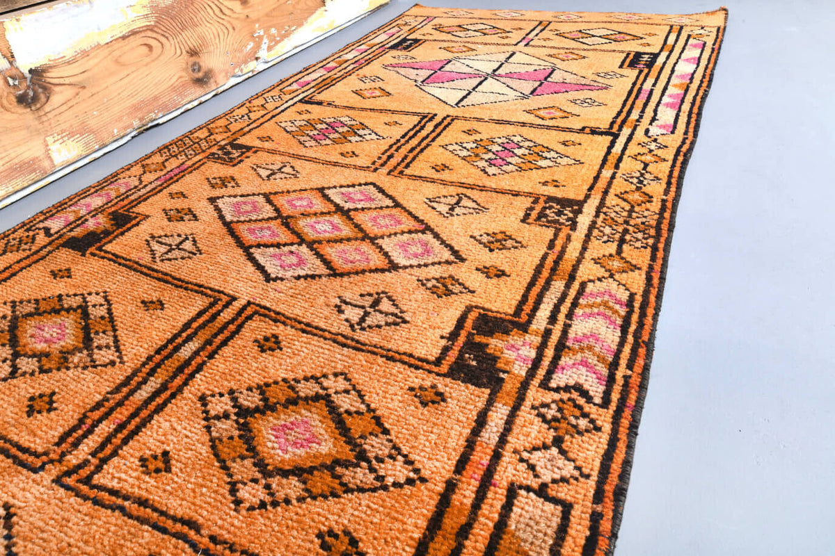 El yapımı vintage yolluk 91x399 cm i̇kat desenli yün - mekan görünümü