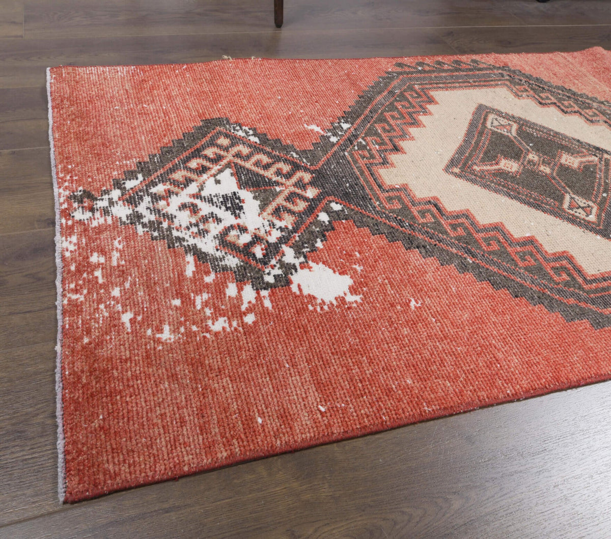 El yapımı vintage yolluk 81x381 cm i̇kat desenli yün - üstten görünüm