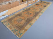 1970'lerden Anadolu kökenli geometrik desenli el dokuma vintage yolluk, 100x381 cm