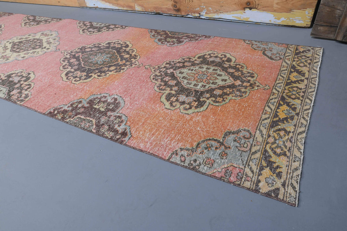 El yapımı vintage yolluk 94x394 cm oryantal desenli yün - yakın çekim doku detayı