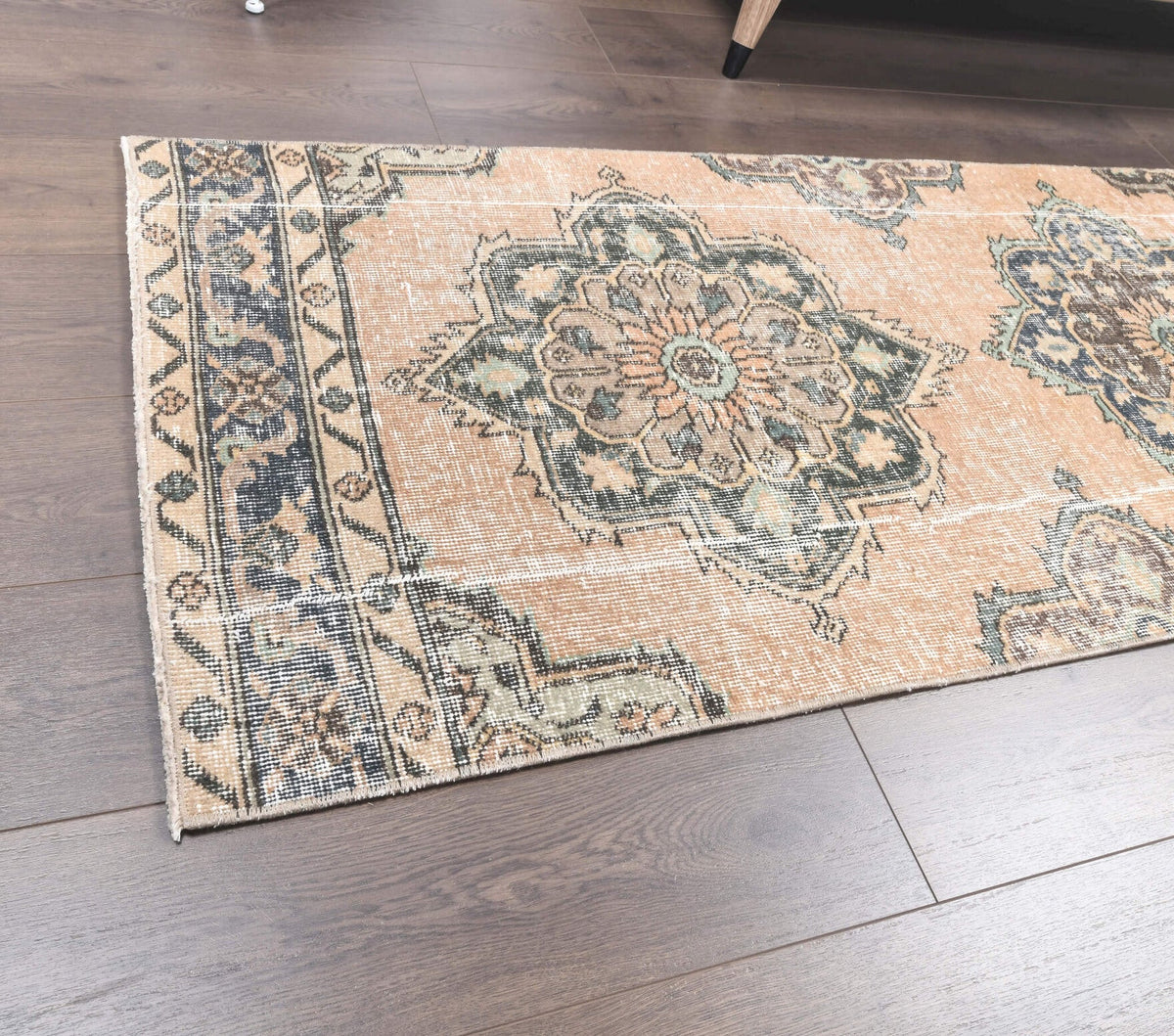 El yapımı vintage yolluk 79x381 cm i̇kat desenli yün - kenar ve saçak detayı
