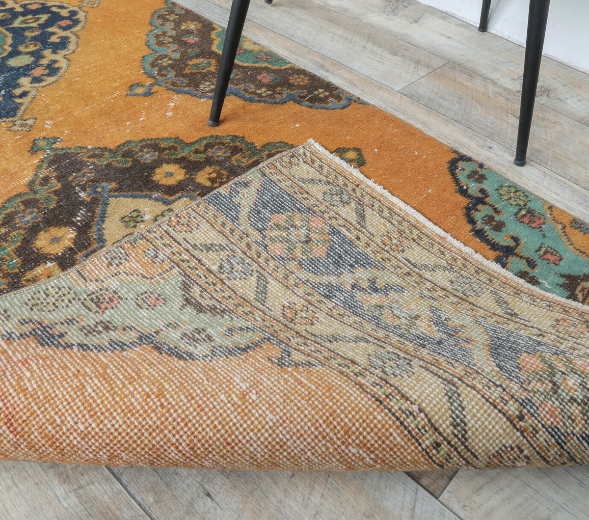 El yapımı vintage yolluk 86x384 cm i̇kat desenli yün - mekan görünümü