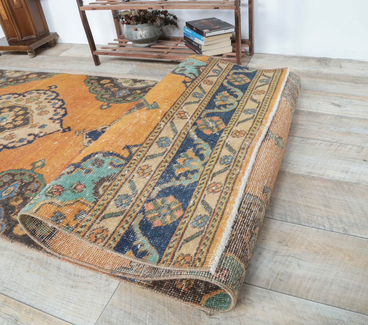 El yapımı vintage yolluk 86x384 cm i̇kat desenli yün - üstten görünüm
