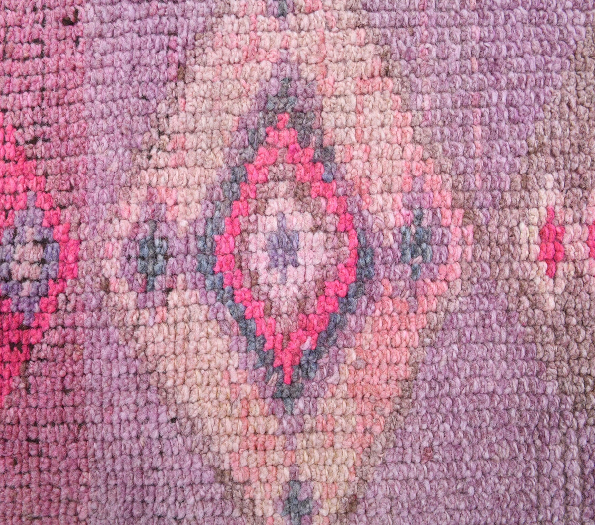 El yapımı vintage yolluk 61x427 cm geometrik desenli yün - desen detayı