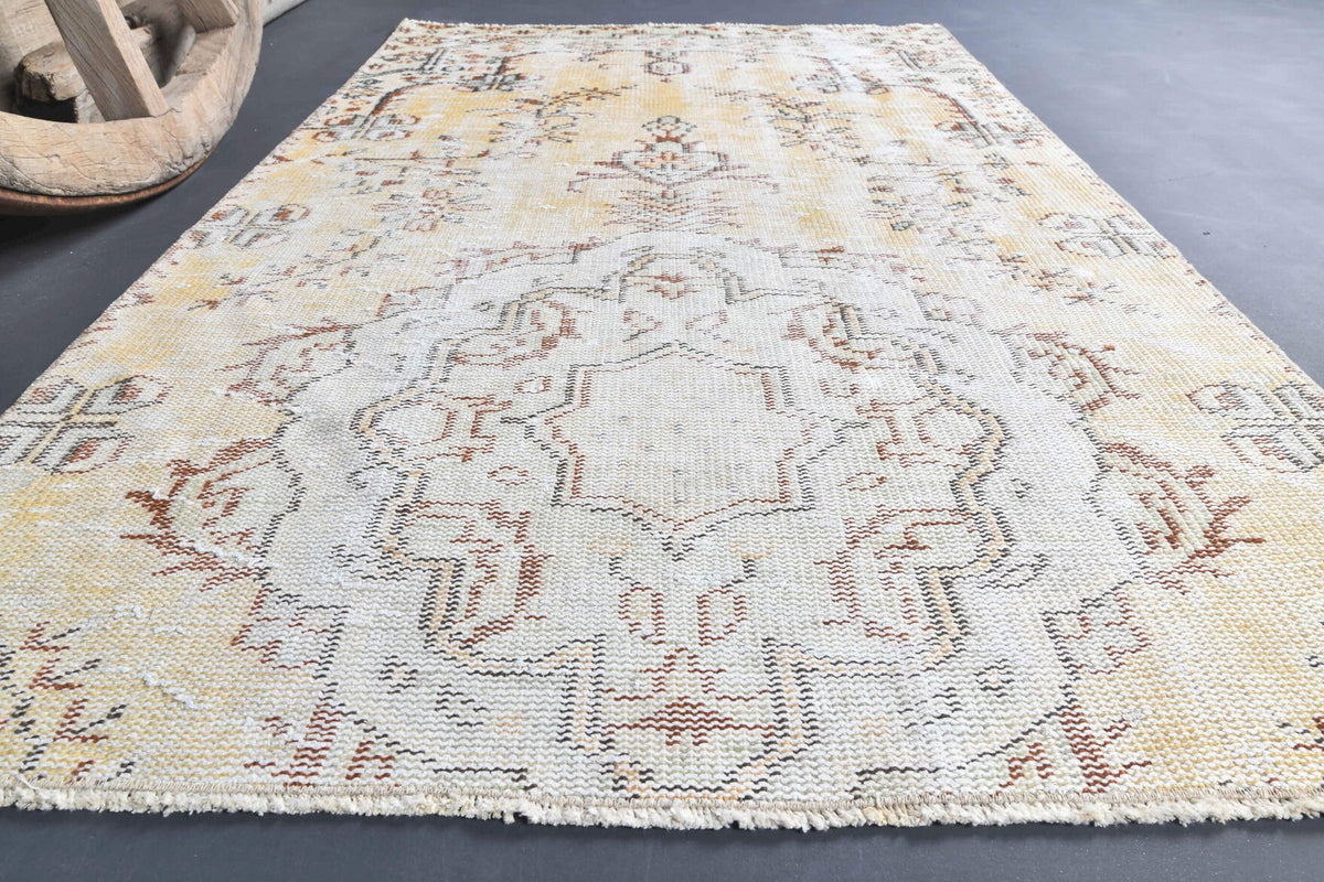 El yapımı vintage halı 94x150 cm çiçek desenli desenli yün - farklı açıdan görünüm