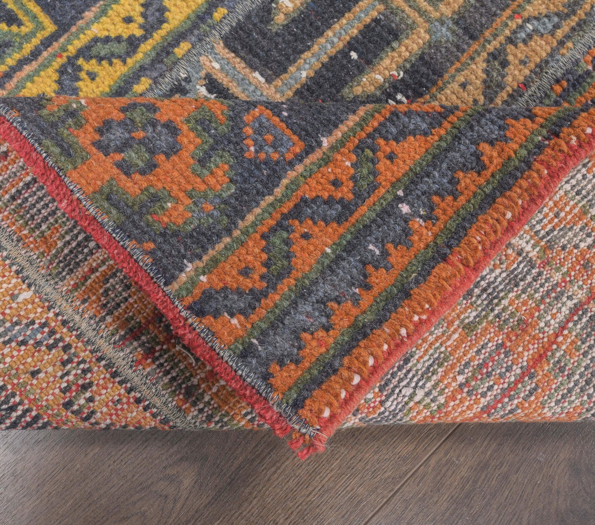 El yapımı vintage yolluk 79x185 cm i̇kat desenli yün - desen detayı
