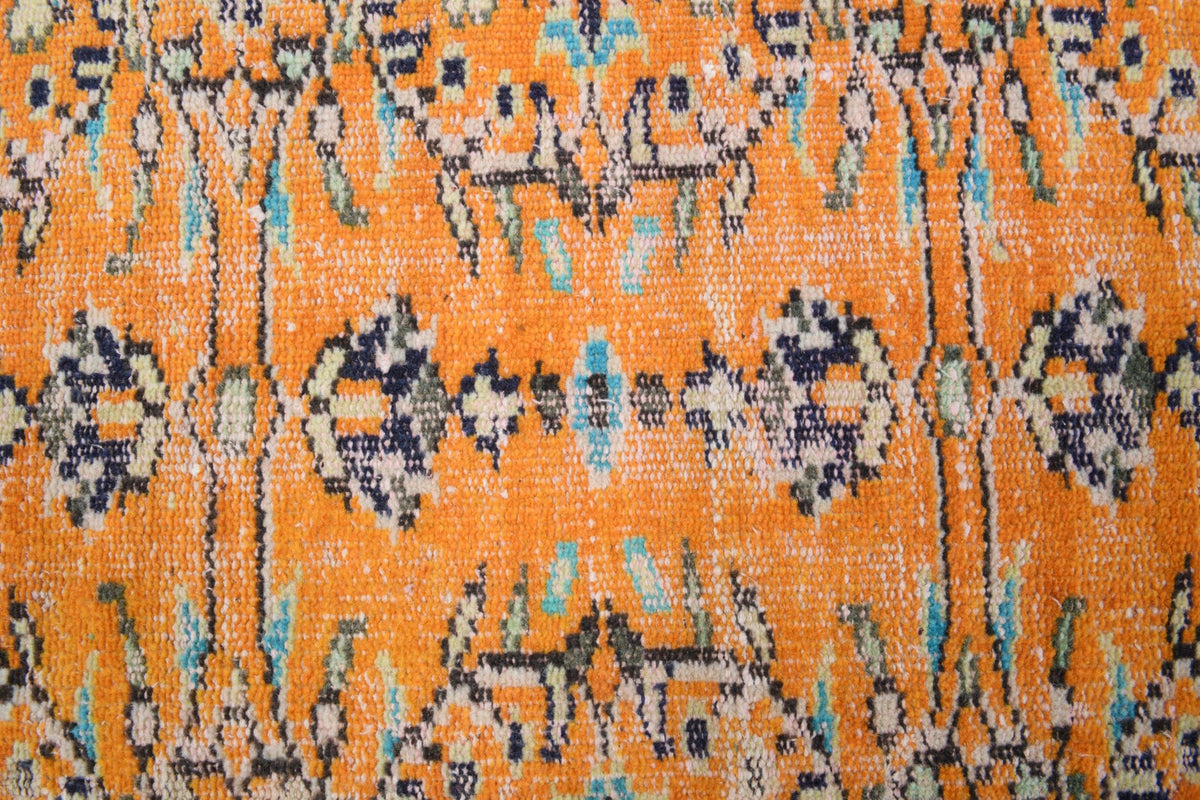 Vintage Hereke Runner Rug - 29413