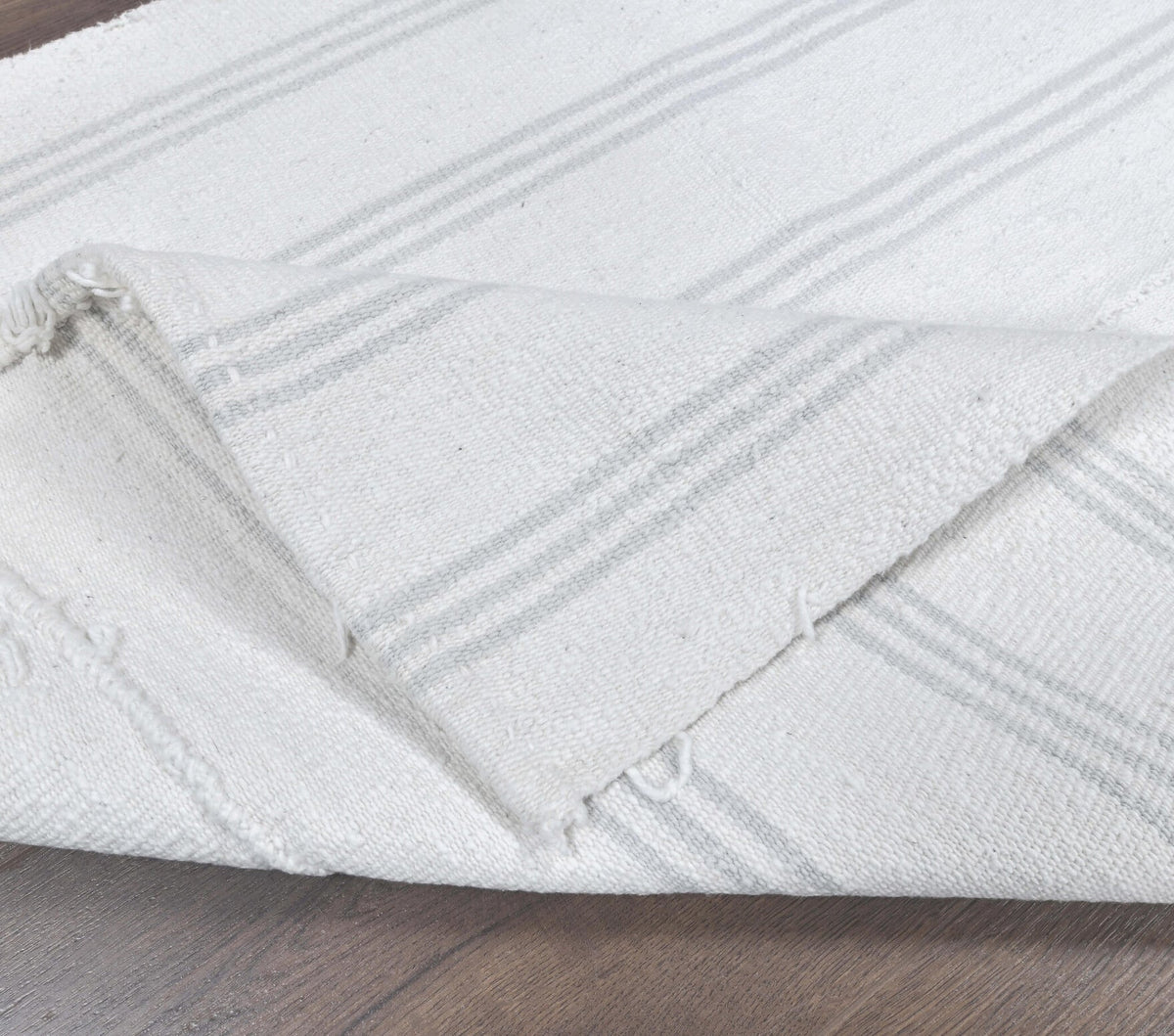 El yapımı vintage yolluk 79x218 cm kilim desenli yün - kenar ve saçak detayı