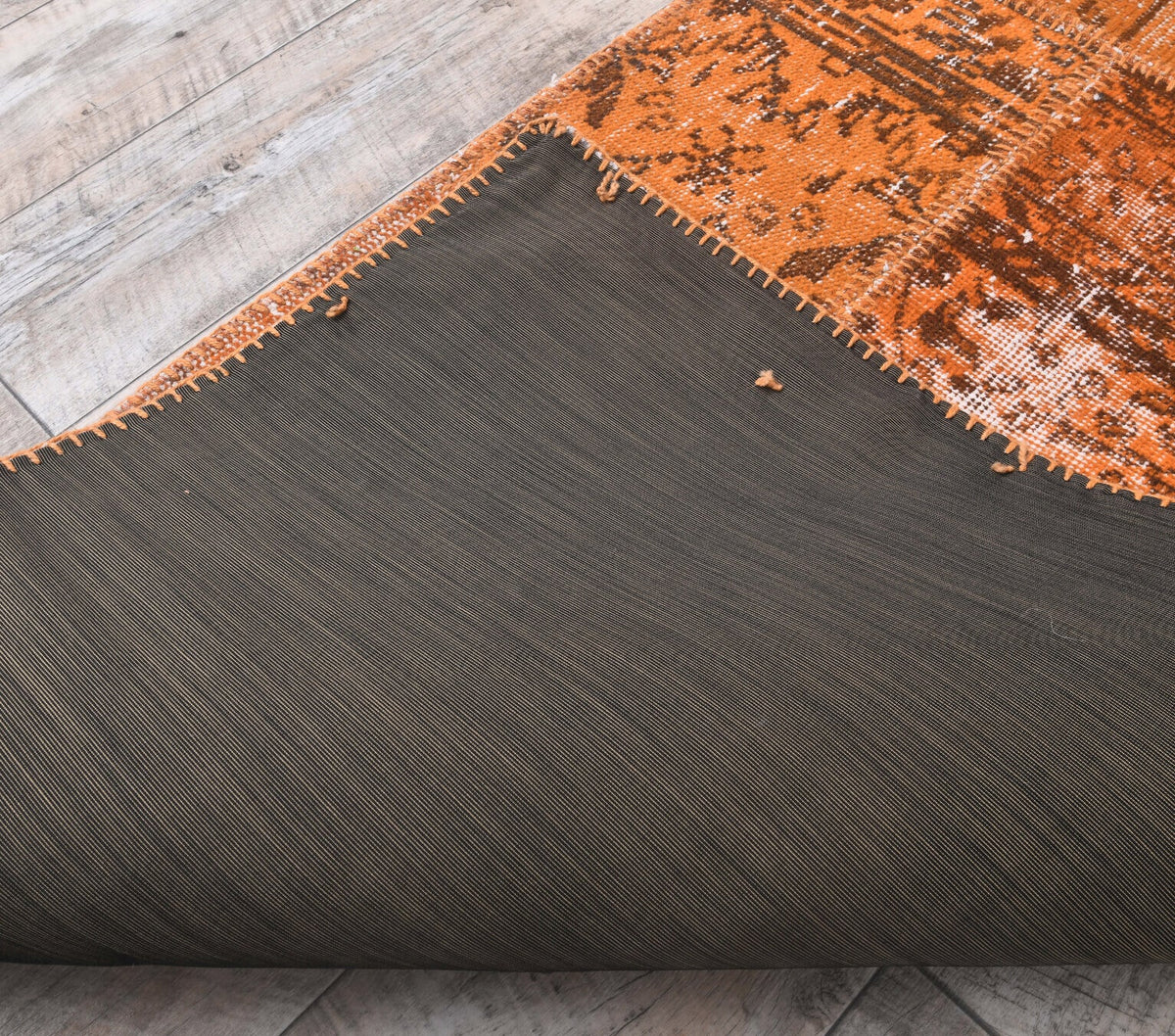 El yapımı vintage yolluk 81x249 cm soyut desenli yün - mekan görünümü
