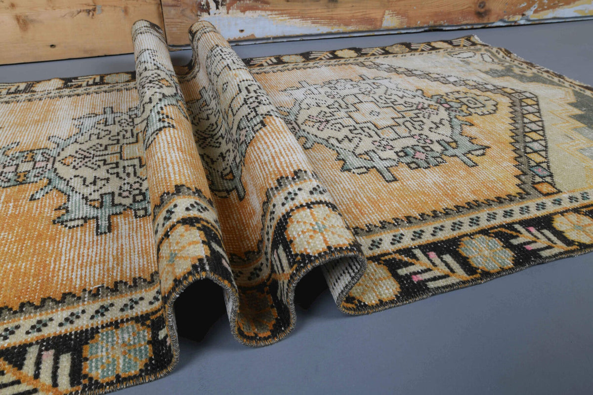 El yapımı vintage yolluk 91x254 cm oryantal desenli yün - açık alan görünümü