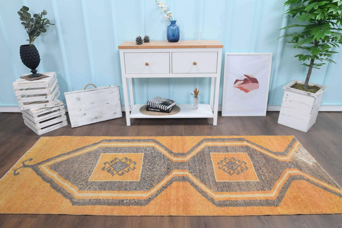 El yapımı vintage yolluk 97x257 cm geometrik desenli yün - yakın çekim doku detayı