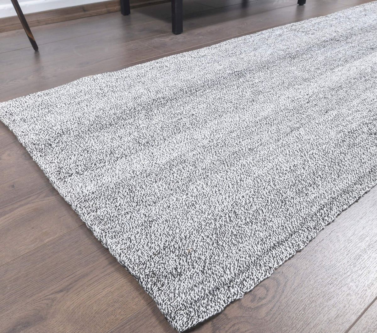 El yapımı vintage yolluk 79x244 cm düz desenli yün - kenar ve saçak detayı