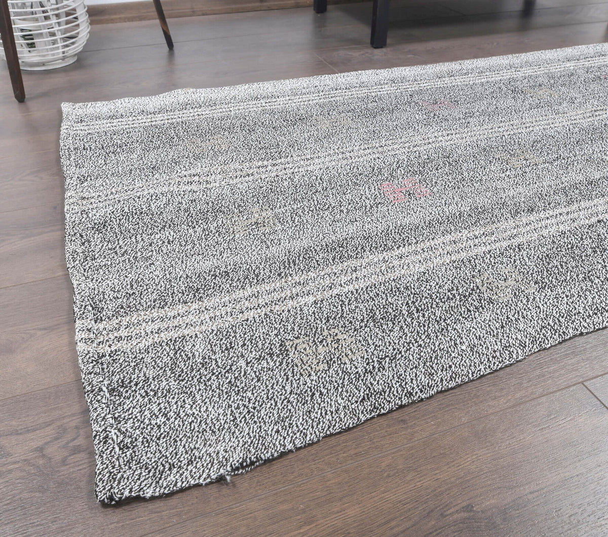 El yapımı vintage yolluk 91x249 cm düz desenli yün - kenar ve saçak detayı