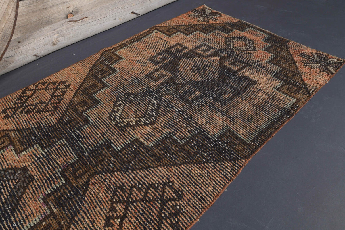 El yapımı vintage yolluk 86x287 cm oryantal desenli yün - üstten görünüm