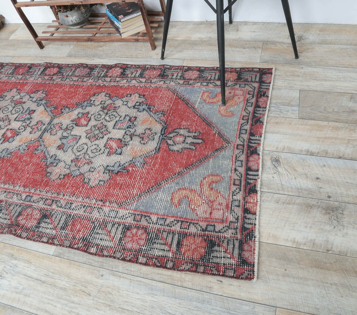El yapımı vintage yolluk 91x290 cm oryantal desenli yün - yakın çekim doku detayı
