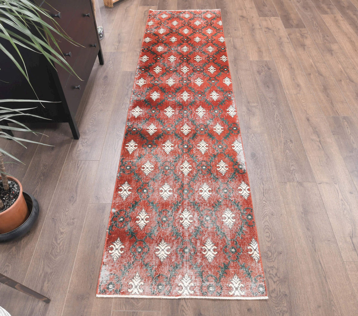Vintage Anatolian Runner Rug - 24892