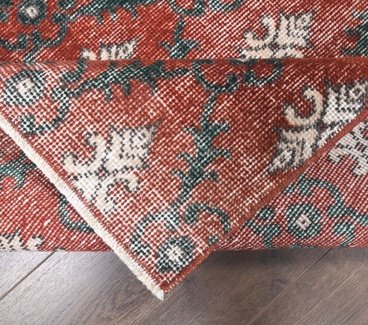 Vintage Anatolian Runner Rug - 24892