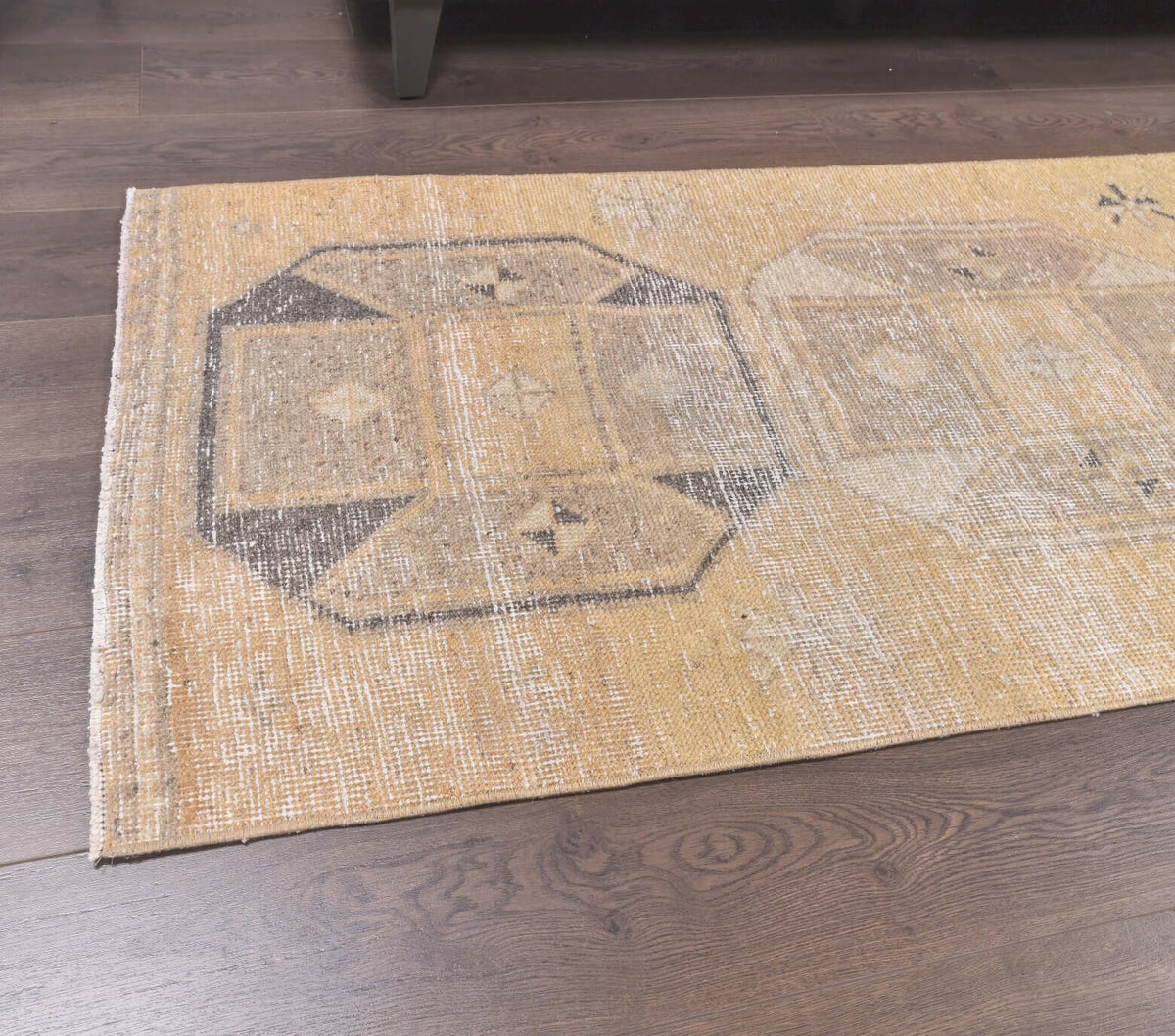 El yapımı vintage yolluk 81x290 cm i̇kat desenli yün - yakın çekim doku detayı