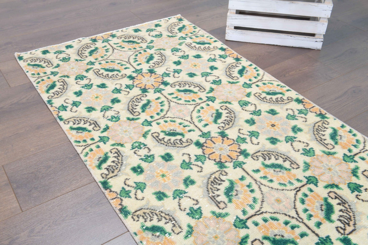 El yapımı vintage yolluk 76x287 cm çiçek desenli desenli yün - kenar ve saçak detayı