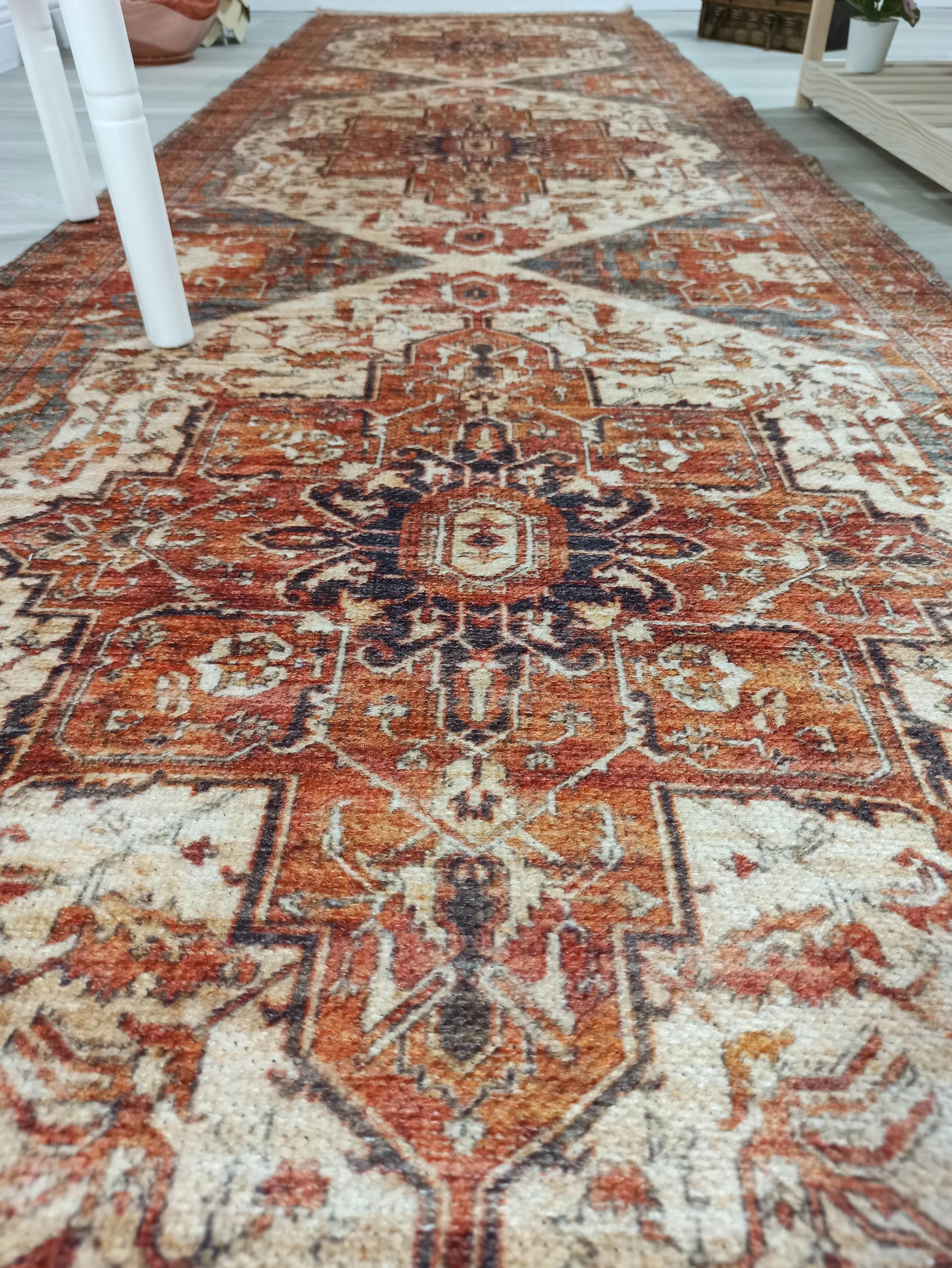 Pas Kırmızısı ve Krem Medalyonlu Vintage Halı - OUTLET - 4306OU