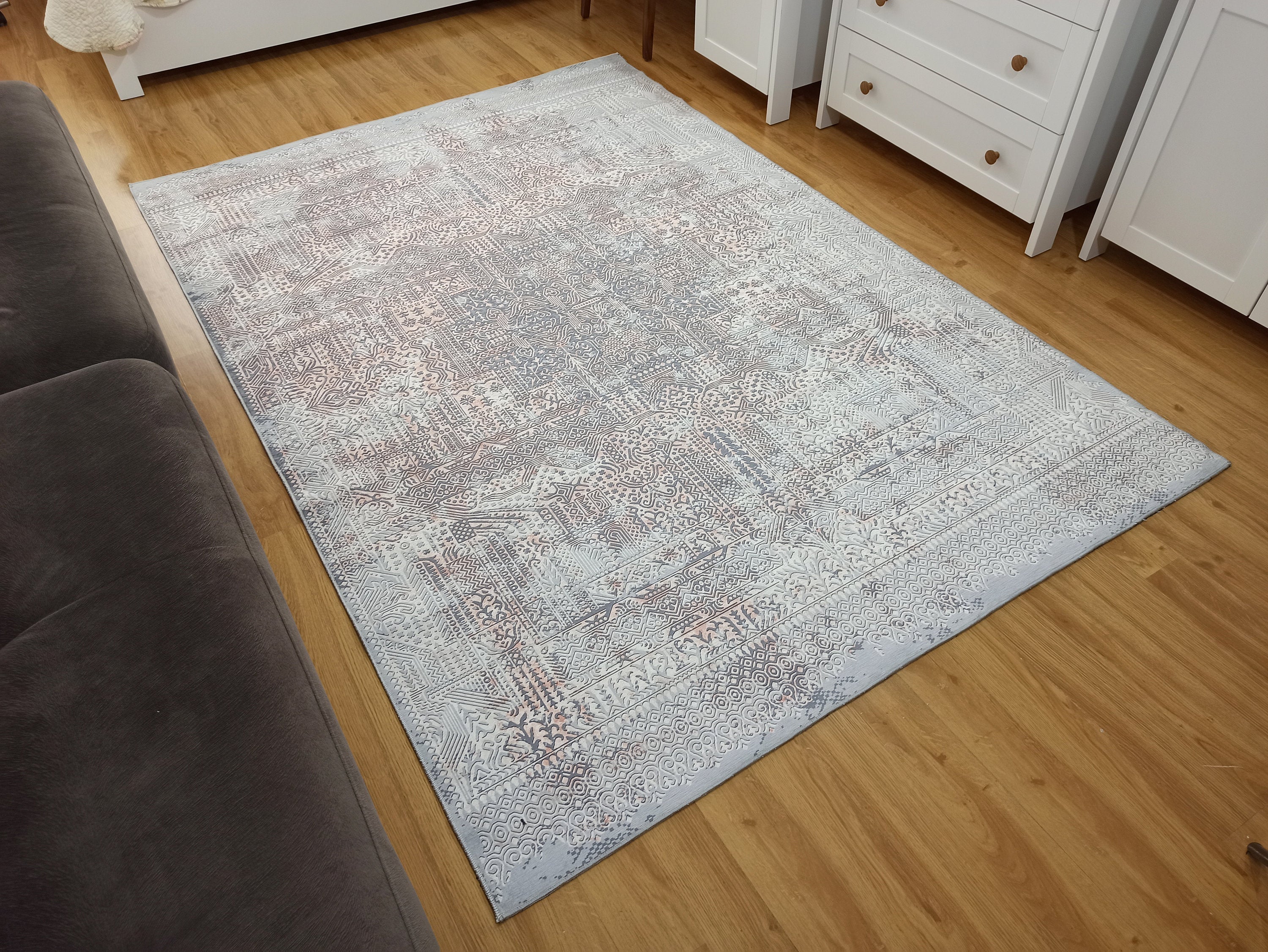 Eskitme Dokulu Gri ve Pudra Soyut Modern Halı - OUTLET - 12633OU
