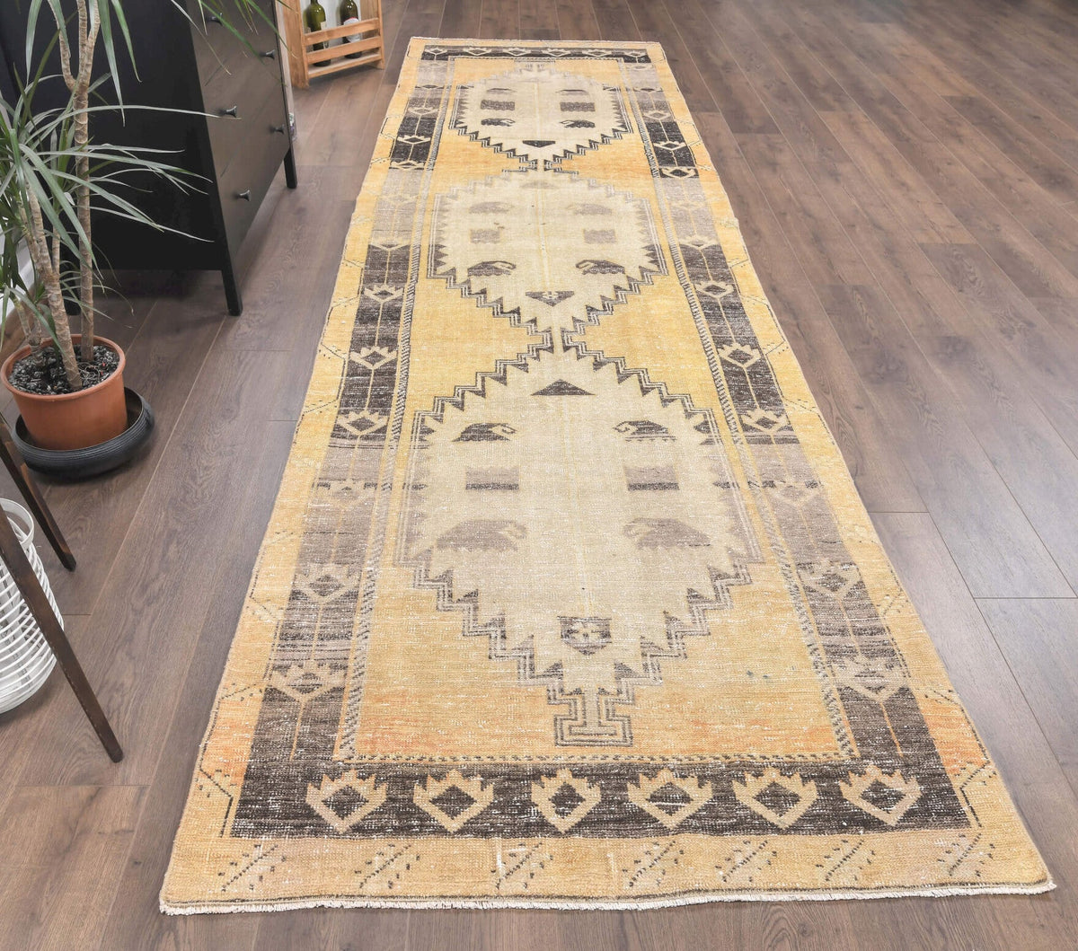 El yapımı vintage yolluk 117x417 cm oryantal desenli yün - yakın çekim doku detayı