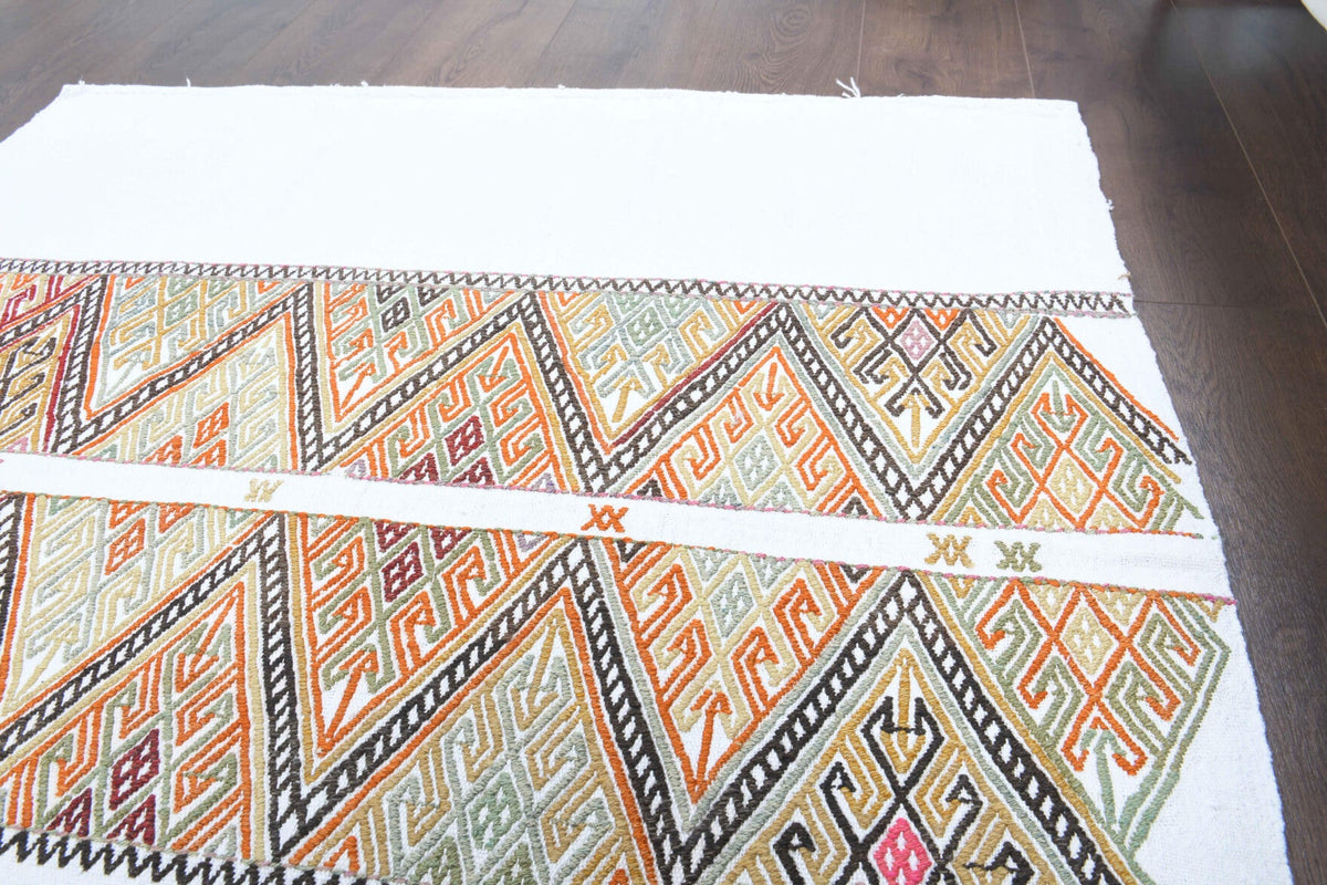El yapımı vintage halı 119x132 cm kilim desenli yün - farklı açıdan görünüm