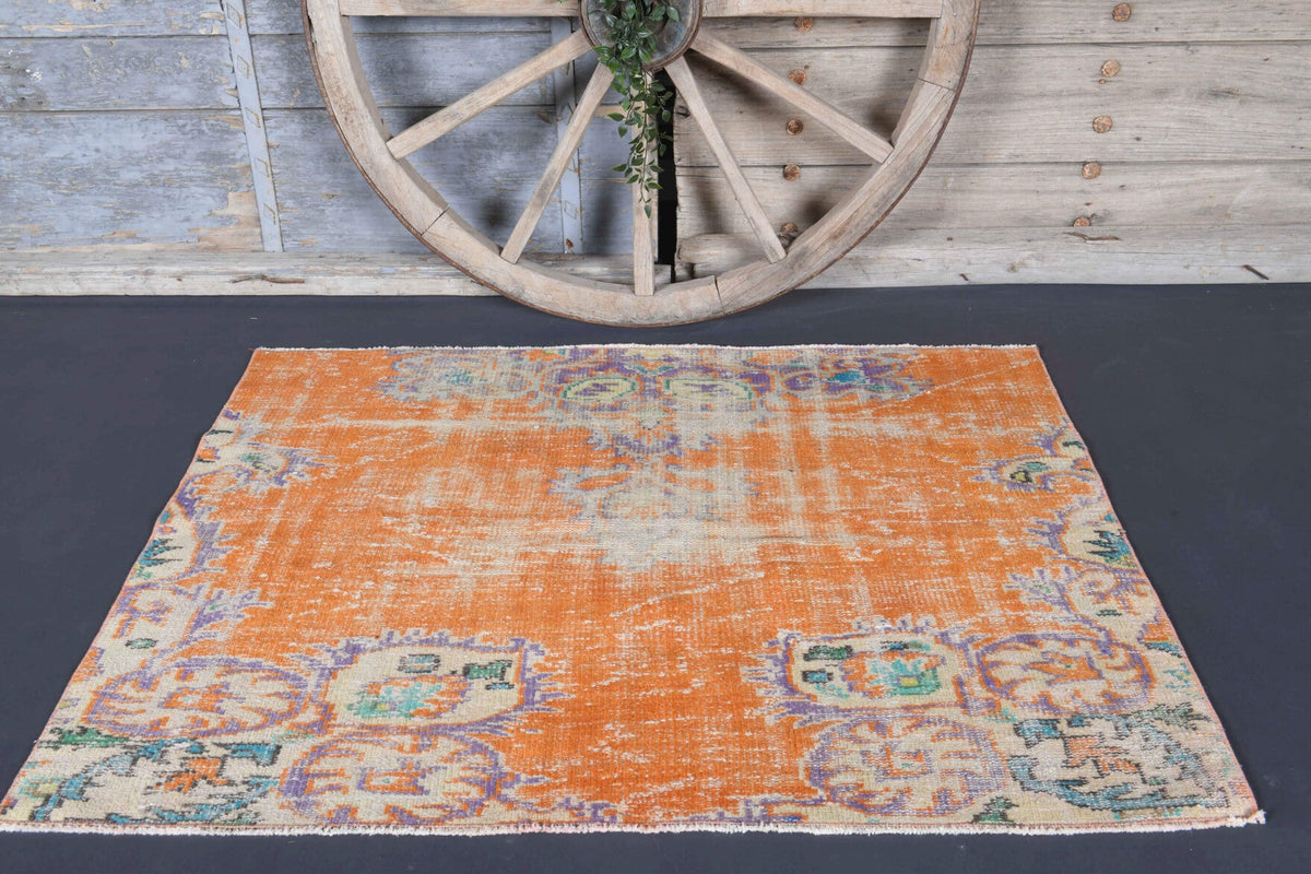 El yapımı vintage halı 91x122 cm oryantal desenli yün - kenar ve saçak detayı