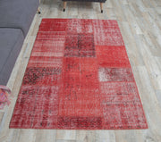 1970'lerden Anadolu kökenli düz zeminli patchwork vintage halı, 122x179 cm