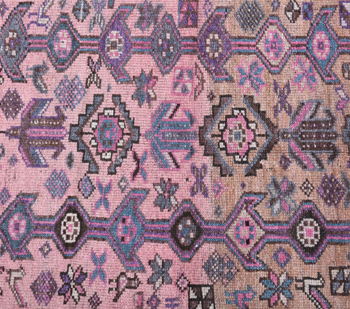 El yapımı vintage halı 119x208 cm i̇kat desenli yün - mekan görünümü