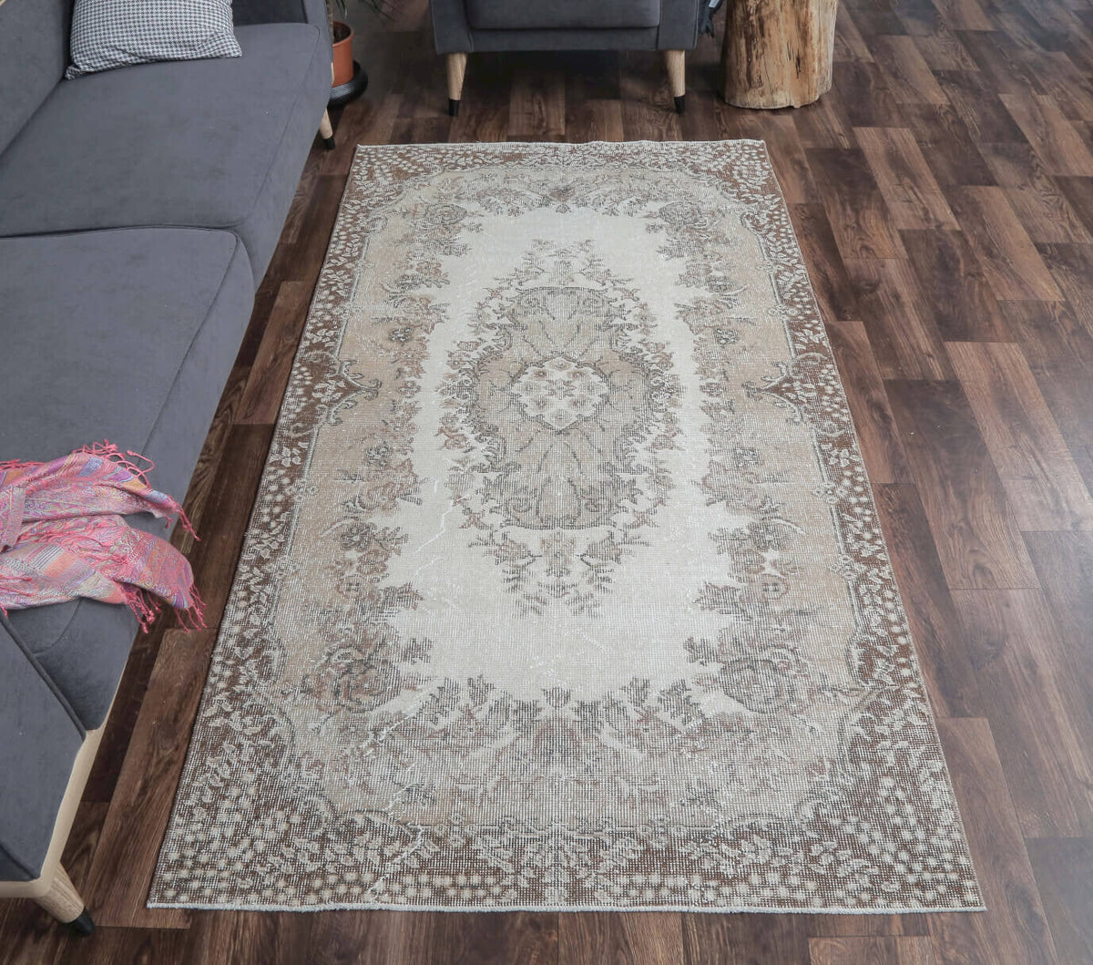 4x7 Vintage Handmade Isparta Area Rug