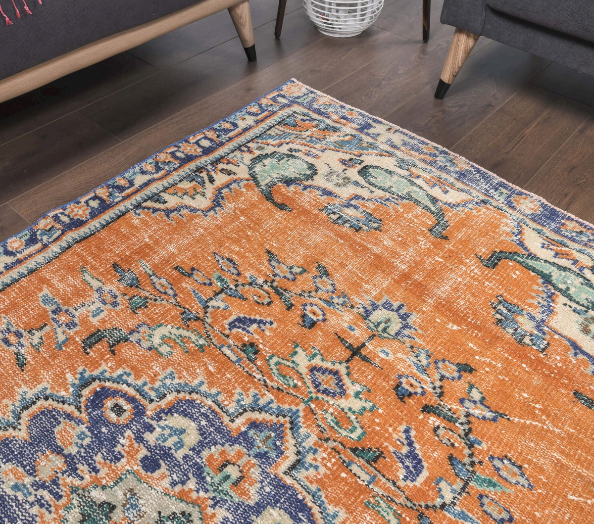 4x7 Vintage Orange Area Rug
