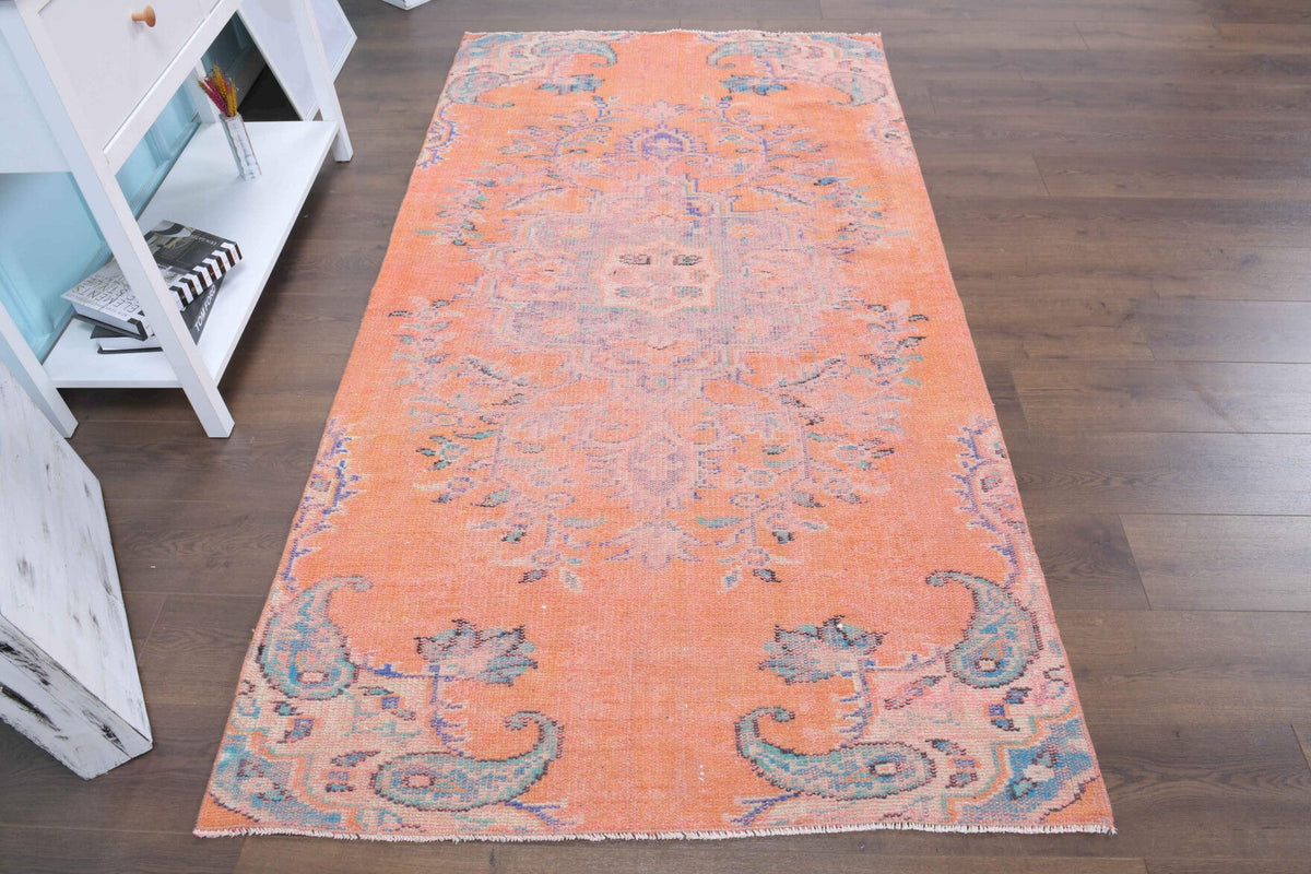 El yapımı vintage halı 122x234 cm oryantal desenli yün - yakın çekim doku detayı