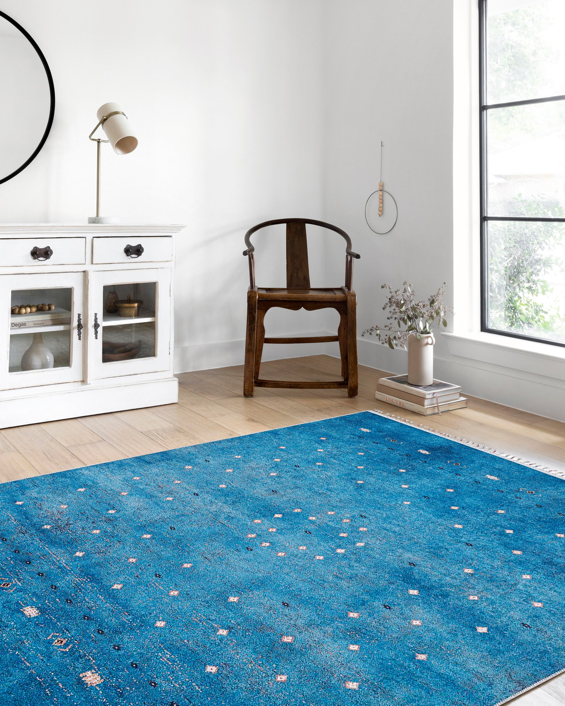 Mavi Beyaz Minimal Geometrik Desenli Kilim Halı