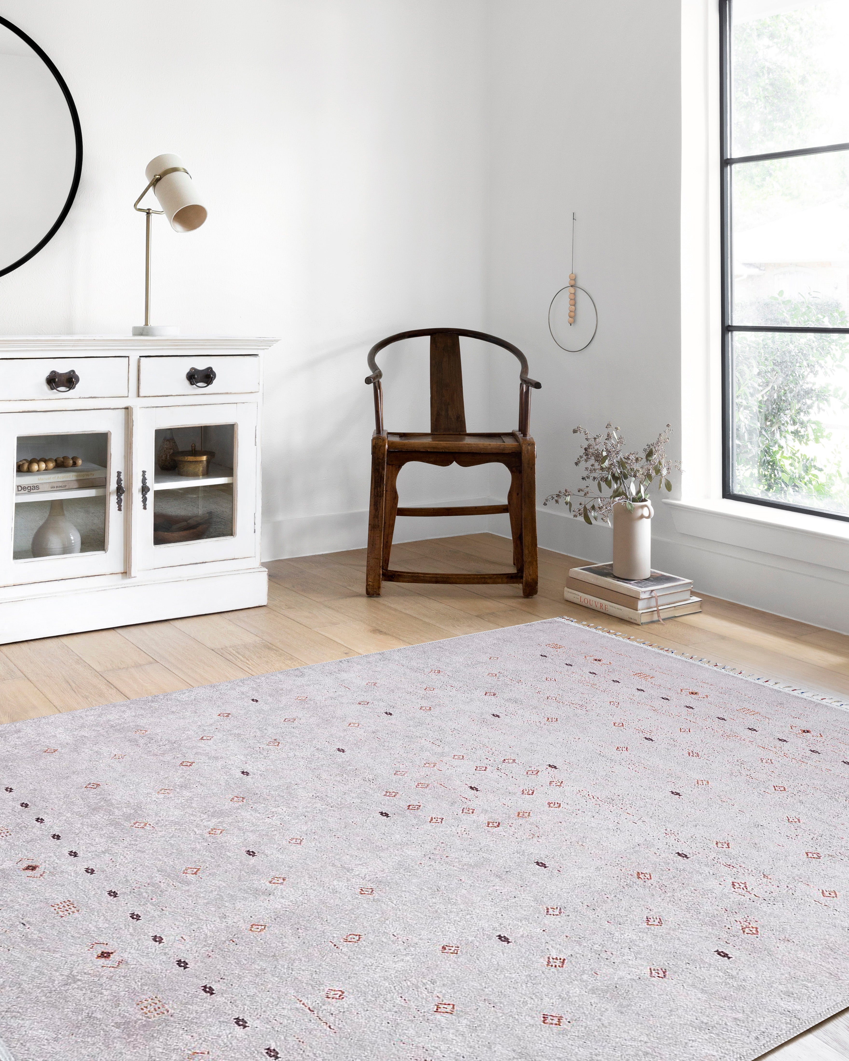 Örgü Saçaklı Minimal Etnik Halı