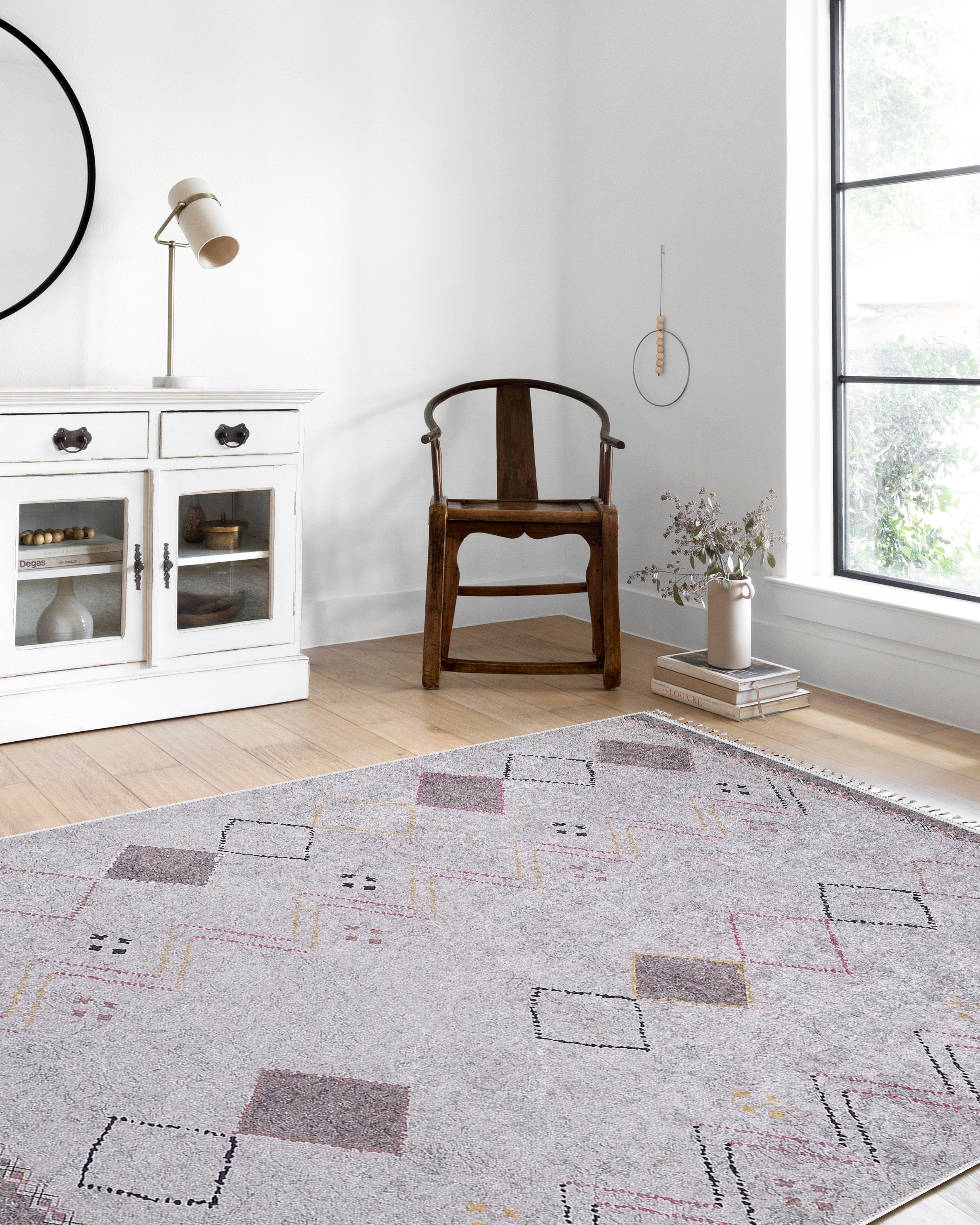 Krem Renkli Geometrik Desenli Modern Saçaklı Kaymaz Kilim Halı