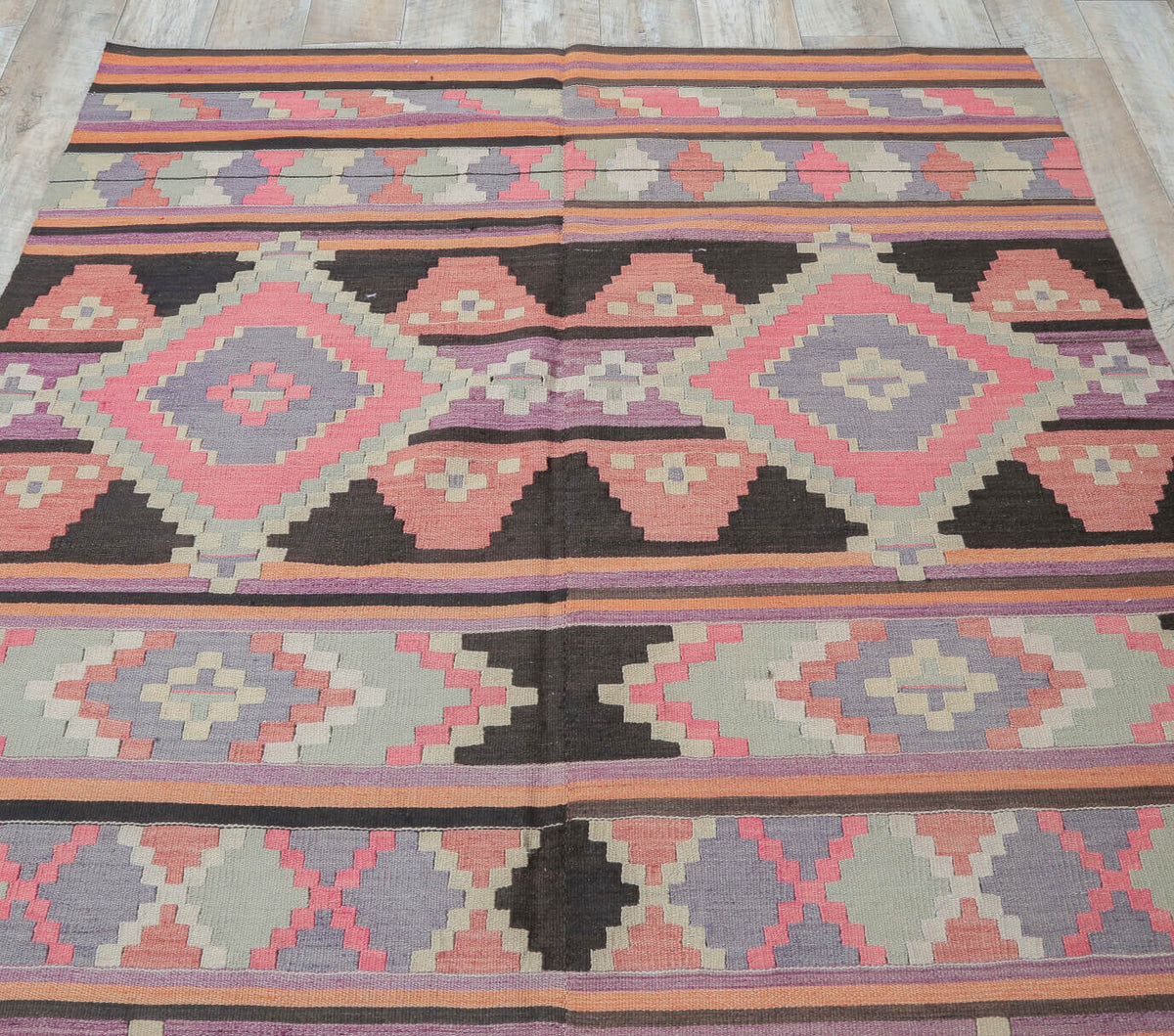 El yapımı vintage yolluk 155x351 cm i̇kat desenli yün - mekan görünümü