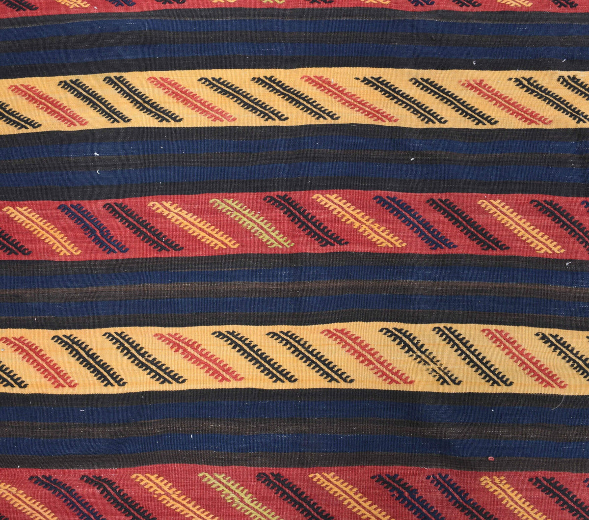 El yapımı vintage yolluk 137x447 cm kilim desenli yün - mekan görünümü