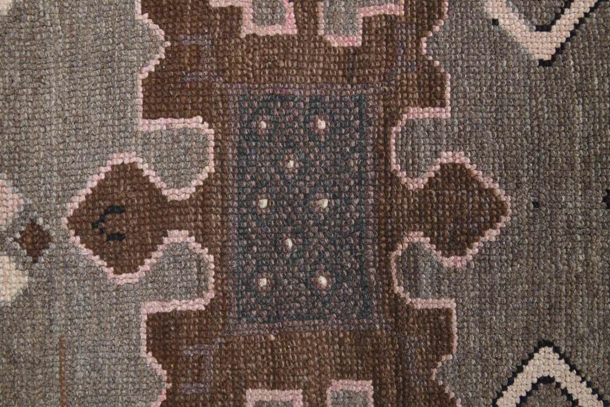 El yapımı vintage halı 142x196 cm oryantal desenli yün - desen detayı